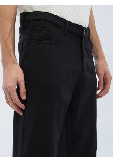 Siyah Dokuma Carrot Fit Casual Pamuk Karışımlı Pantolon 687357 Siyah