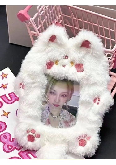 Red New Year Peluş Rozet 330496024