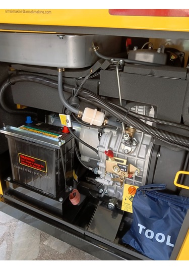 Armak PDA12000TEK 11KVA Dizel Trifaze Kabinli Portatif Jeneratör