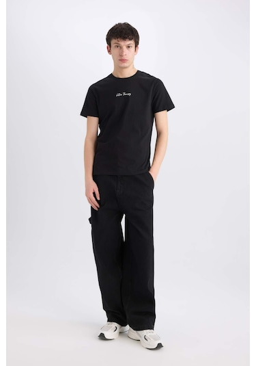 DeFacto %100 Pamuk Slim Fit Dar Kesim Bisiklet Yaka Baskılı Kısa Kollu Tişört X3932AZ25SMBK81