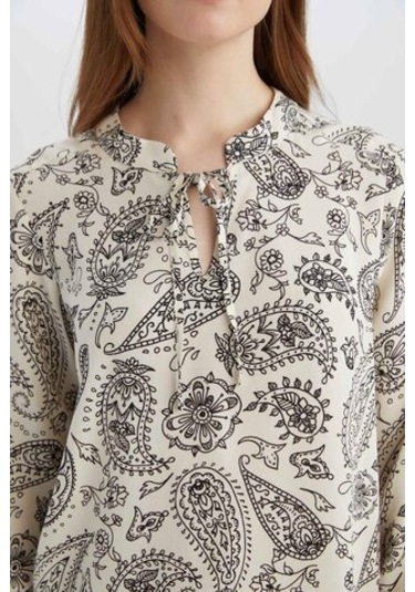 DeFacto Regular Fit Bağcıklı Yaka Desenli Uzun Kollu Bluz N1809AZ25SPBK81
