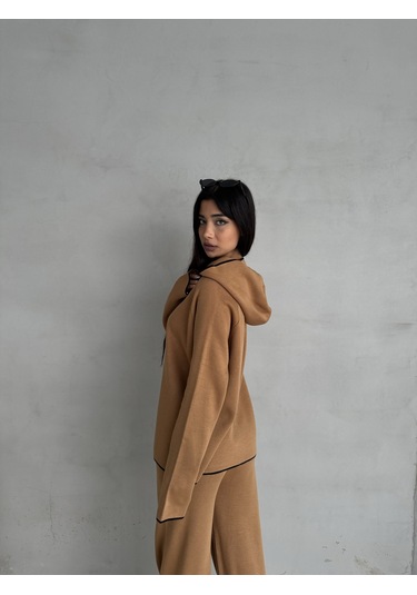 Kadın Kapüşonlu Çizgi Detaylı Triko Alt-üst Takım Camel