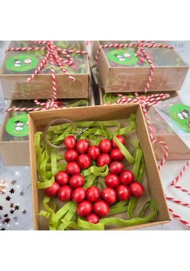 Yılbaşı -yeni Yıl Hediyesi Kutulu Kırmızı Ahşap Yıldız Anahtarlık 1 Adet