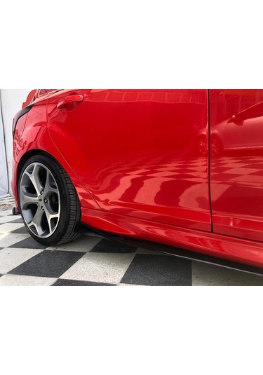 Focus 3 Rs Marşpiyel Takımı-----Fibersan Tuning