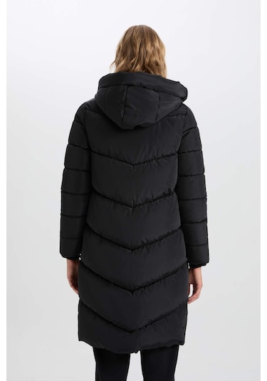 DeFacto Su İtici Uzun Şişme Mont Parka Isı Yalıtımlı Kapüşonlu Kapitoneli fermuarlı Cepli A3174AX24WNBK27 Siyah