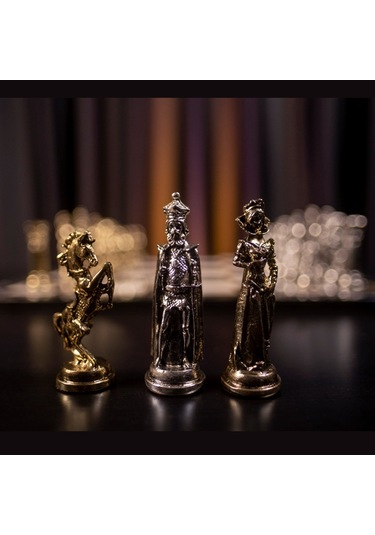 Battal Boy Metal İngiliz Satranç Takımı Parlak Ve Katlanır Mermer Desenli Mdf Ahşap Satranç Tahta 43x43 Cm.