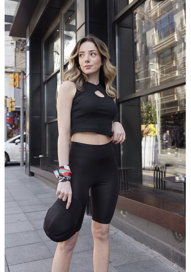 Yüksek Bel Biker Tayt Toparlayıcı Spor Şort Siyah