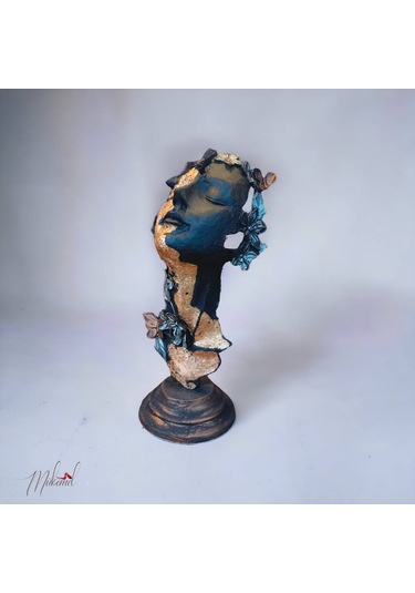 Kelebek Kız Heykeli Figürü -masa Dekorasyonu İçin Şık Bir El