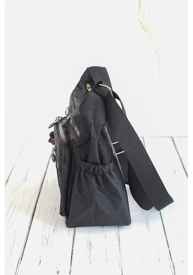 Krinkıl Su Geçirmez Kumaş Çok Gözlü Çapraz Kol Ve Omuz Postacı Çantası Siyah 9507 Siyah