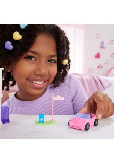 Barbie Mini BarbieLand Convertible HYF42