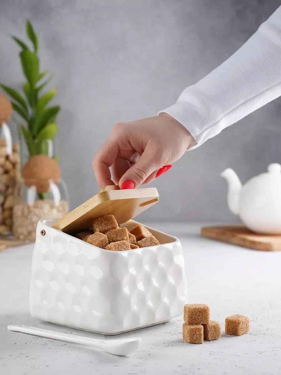 Dolana Beyaz Kapaklı Ve Kaşıklı Şekerlik 950 Ml 34728600 Beyaz