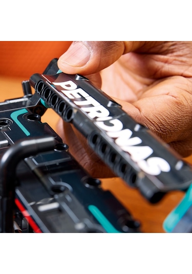 LEGO® Technic Mercedes-AMG F1 W14 E Performance 42171 - Yetişkinler için Koleksiyonluk Yaratıcı Model Yapım Seti (1643 Pr)