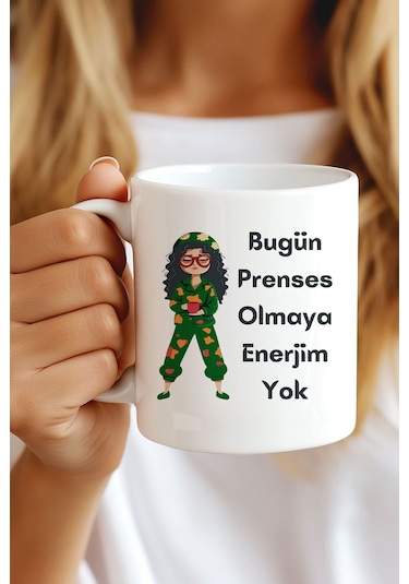 Bugün Prenses Olmaya Niyetim Yok Komik Yazılı Kupa Bardak Beyaz