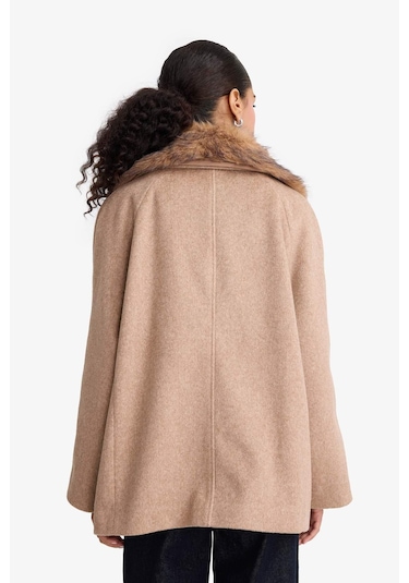 Defacto Çıkarılabilir Suni Kürk Yaka Regular Fit Düğmeli Kaşe Kaban F1218ax25wnbg501 Bej-bg501