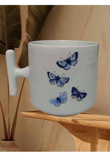 Mavi Şans Kelebekleri Çift Taraf Baskılı T Kupa Bardak Beyaz T