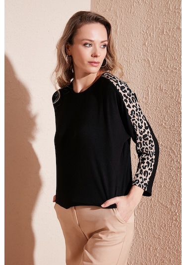 Lela Kolları Leopar Desenli Bisiklet Yaka Bayan Bluz 5863809 Siyah