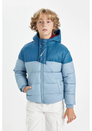 DeFacto Erkek Çocuk Su İtici Kapüşonlu Fermuarlı Cepli Polar Astarlı Şişme Mont C5509A824WNBE760