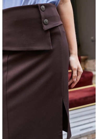 Kadın Yüksek Bel Düğme Detaylı Yırtmaçlı Diz Altı Hafif Likralı Kumaş Kalem Etek-kahve Kahve