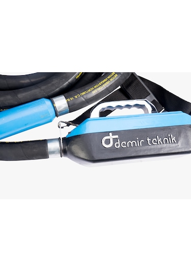Demir Teknik DT220 60 MM Kendinden Konvertörlü Beton Vibratörü