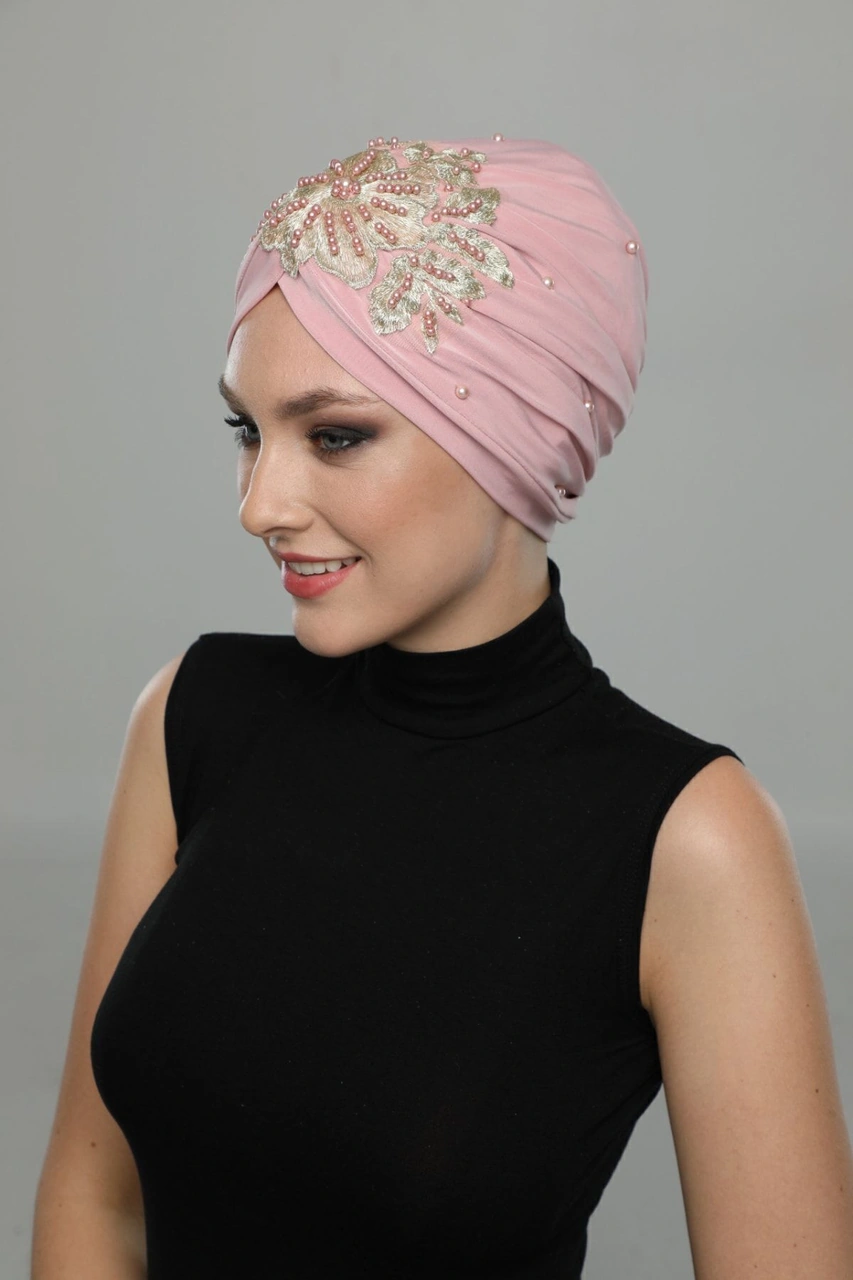 Kopma Astarlı Işlemeli Pudra Sarı Dantel Motifli Hazır Türban Tesettür Abiye Bone Pudra Sarı