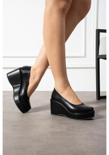 Zenneshoes Helena Dolgu Topuklu Kadın Ayakkabı Siyah
