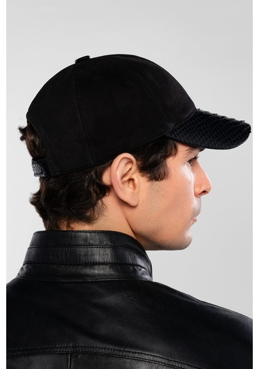 Tamer Tanca Erkek Hakiki Deri Siyah Süet Yılan Şapka 524 Yln Sapka Sk20-21 Sıyah Suet Yılan Koyu Siyah