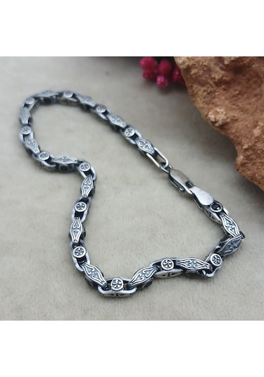 Bir Gümüş Aşkı 925 Ayar Gümüş Kenarı Taşlı Yeni Model Bileklik