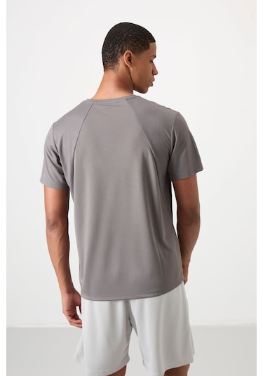 Tommy Life Koyu Gri Polyester Nefes Alan Dokulu İnce Esnek Standart Fit Erkek Performans T-shirt - 88391 Koyu Gri Tommy Life Koyu Gri Polyester Nefes Alan Dokulu İnce Esnek Standart Fit Erkek Performans T-shirt - 88391 Koyu Gri