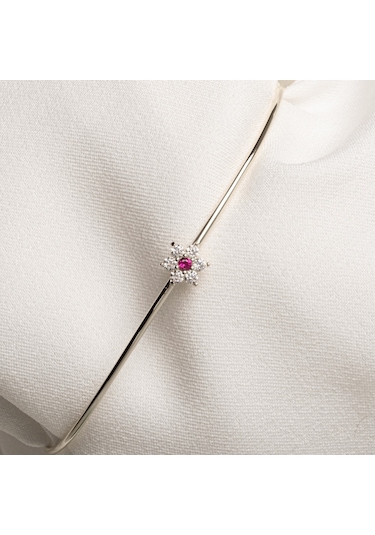 Gümüş Bilezik - Yakut Taşlı Çiçek Tasarım Zarif 925 Ayar Gümüş Bilezik Gümüş