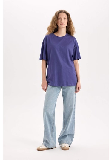 DeFacto Oversize Geniş Kalıp Bisiklet Yaka Baisc Düz Kısa Kollu Tişört V4136AZ25SMPR160 DeFacto Oversize Geniş Kalıp Bisiklet Yaka Baisc Düz Kısa Kollu Tişört V4136AZ25SMPR160