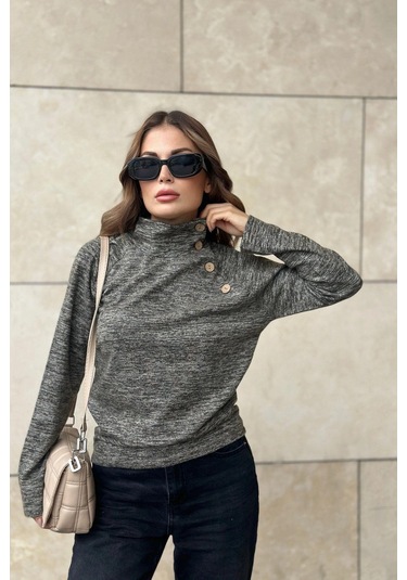 Kadın Haki Kendinden Desenli, Yumoş Kumaş, Uzun Kol, Düğme Detaylı, Boğazlı Bluz Haki