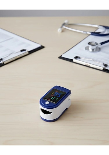 Kolay Kullanımlı Parmak Tipi Pulse Oksimetre Ev Tipi Kullanım