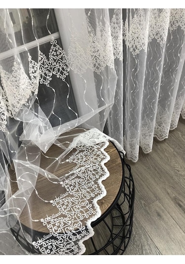 Tül Perde Samdaç Desen Brode Işlemeli Tül Ekru