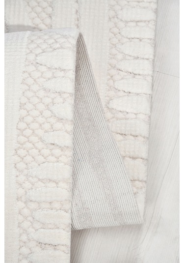 Volora Halı Koleksiyonu Yumuşak Dokulu, Modern İnce Form, Tozumaz Ve Kolay Temizlenebilir Krem - Beyaz