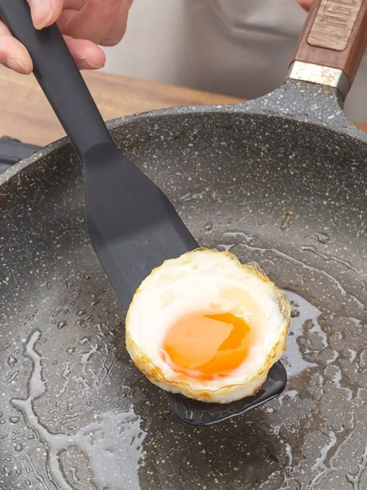 Konesam Silikon Mutfak Spatula, 25 Cm, Isı Dayanıklı, Teflon Tencere Uyumlu, Pişirme Ve Karıştırma Aracı - Siyah, 1 Adet