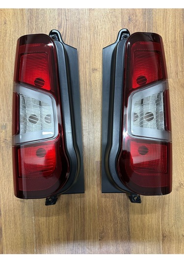 Citroen Berlingo Combo E Çift Bagaj Stop Lambası 2018-2022
