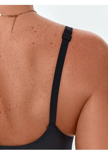 Astores Dikişsiz Sütyen, Balensiz, Push-up'sız Üst 436481943 Siyah
