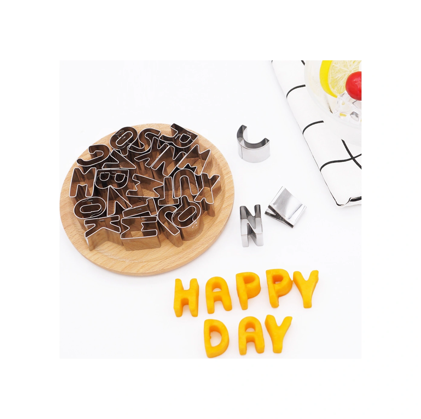 Youtek 26 Harfli Paslanmaz Çelik Kurabiye Kalıbı - Çocuk Dostu Ev Fırında Dıy Pizza, Kurabiye Kesme Aleti Diğer