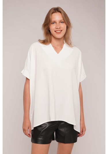 Gabria Hakim Yaka Bluz Ekru