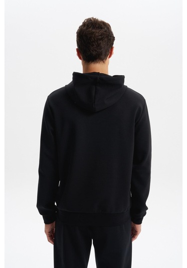 Arma Erkek Slim Fit Baskılı Kapüşonlu Kanguru Cepli Interlok Sweatshirt %80 Pamuk %14 Polyester %6 Elastane K30254685202 Siyah Arma Erkek Slim Fit Baskılı Kapüşonlu Kanguru Cepli Interlok Sweatshirt %80 Pamuk %14 Polyester %6 Elastane K30254685202 Siyah