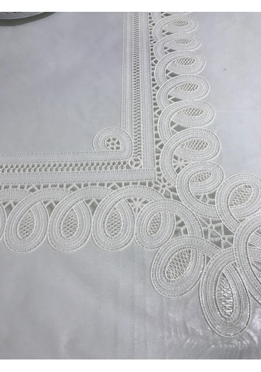 Masa Örtüsü Dantel Görünümlü Pvc