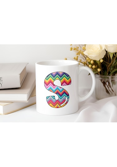 S Harfi Renkli Zigzag Desenli Kupa Bardak - Afrika Tarz Etnik Tasarım Kupa - Kişiye Özel Beyaz