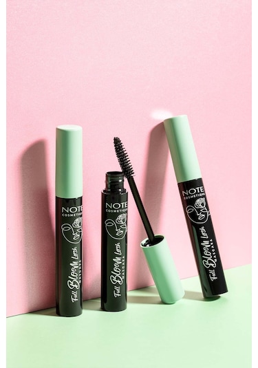Note Cosmetics Full Bloom Lash Maskara
