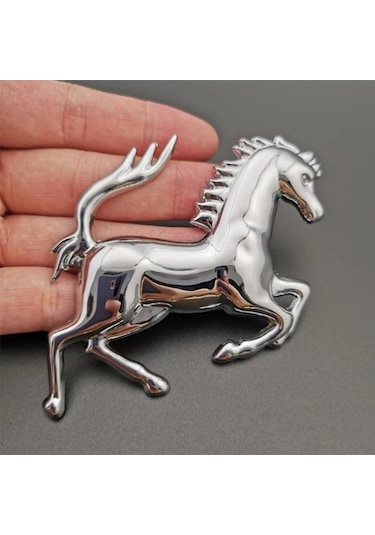 Altın Sağ-3d Metal Çalışan At Amblemi Süslü Çıkartmalar Ferrari 458 488 599 Araba Çamurluk Pencere Tampon Vücut Ro