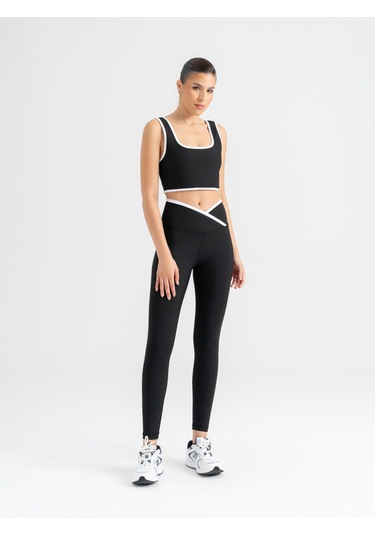 Çapraz Beli Beyaz Biye Detaylı Spor Tayt Siyah