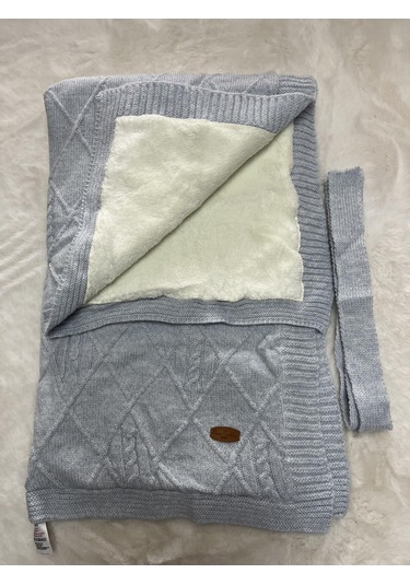 302495 Pc Geniş Saç Örgülü Triko Battaniye Mavi