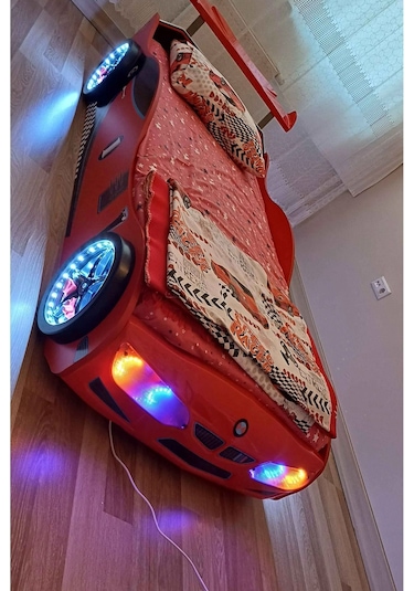 Gt2 - Bmw - Arabalı Yatak - Tekerlekleri Ledli.