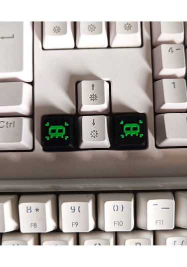 2 Adet Neon Yeşil Piksel Kuru Kafa Desenli Retro Mekanik Klavye Tuşu