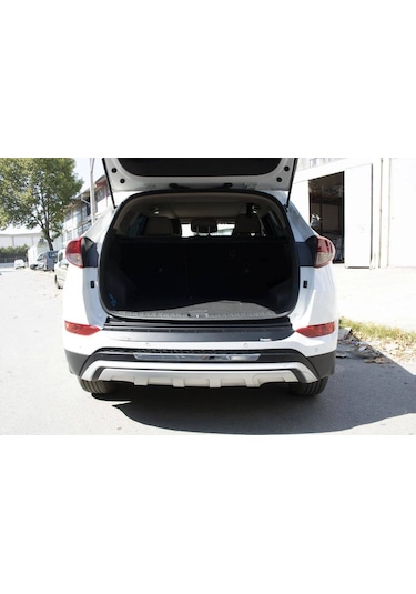 Hyundai Tucson Arka Tampon Eşiği Plastik 2015 Ve Sonrası