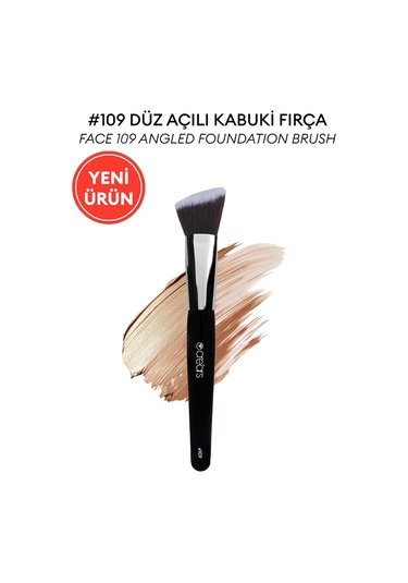Cre'ars Angled Foundation Brush 109